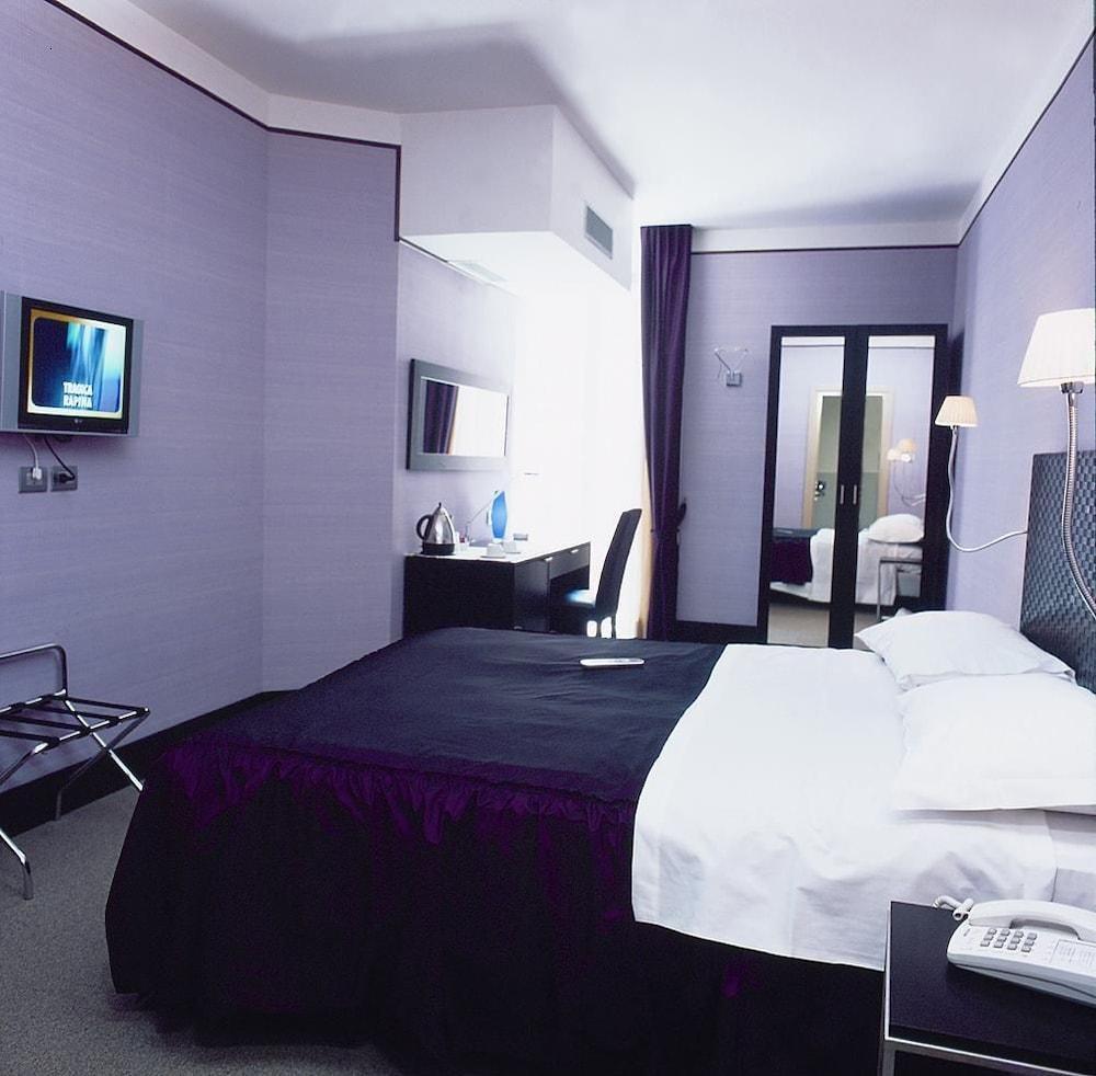 MH Design Hotel Napels Buitenkant foto