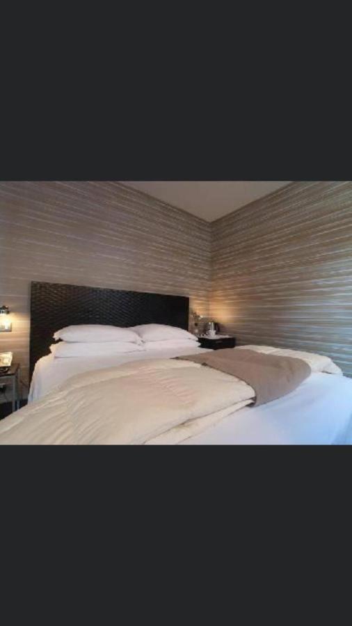 MH Design Hotel Napels Buitenkant foto